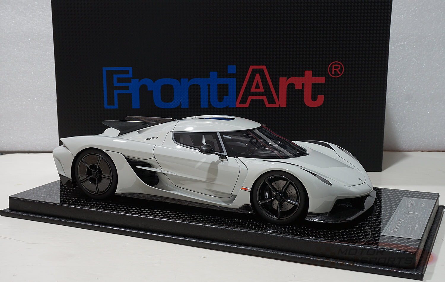 Frontiart 1:18 Koenigsegg Jesko Absolut Battle Grey F075-155
