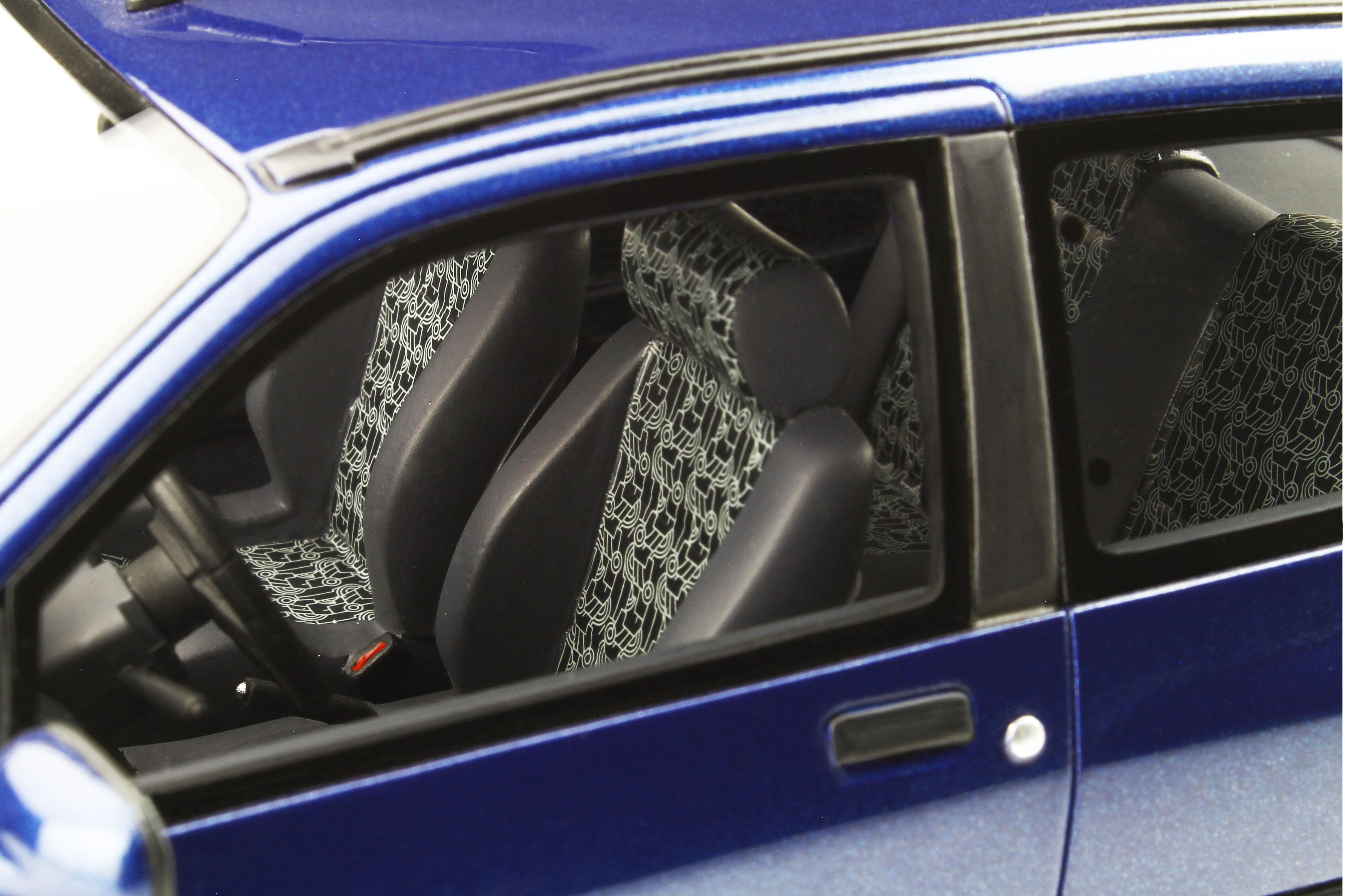 OTTO 1/18 Renault Clio 16v Ph.2 1995 Monaco Blue OT744