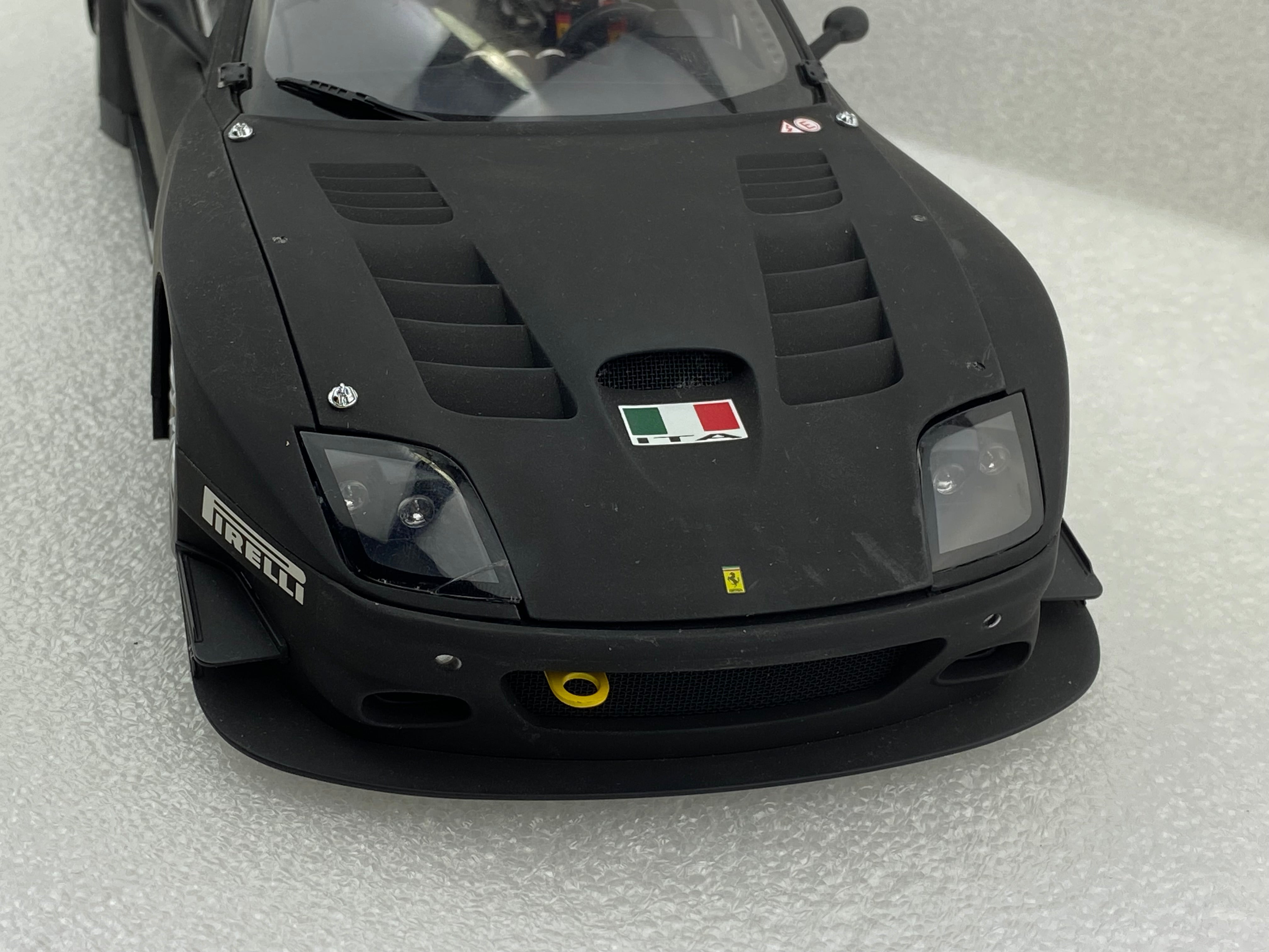 Kyosho 1:18 Ferrari 575 GTC Evoluzione 2005 Matt Black 08392A (Clearance Final Sale)