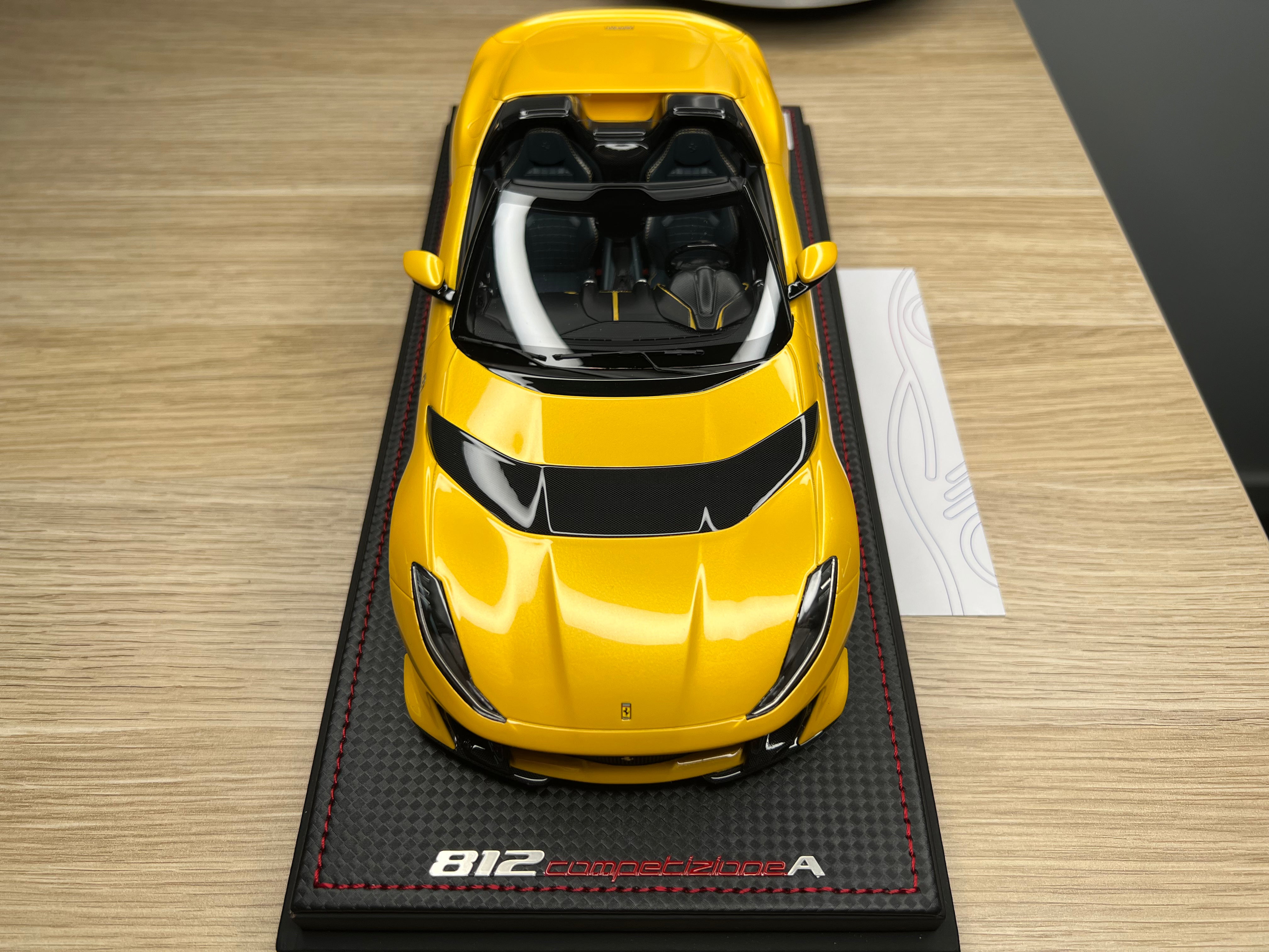 Ferrari 812 Competizione A - Giallo Tristrato - 1:18