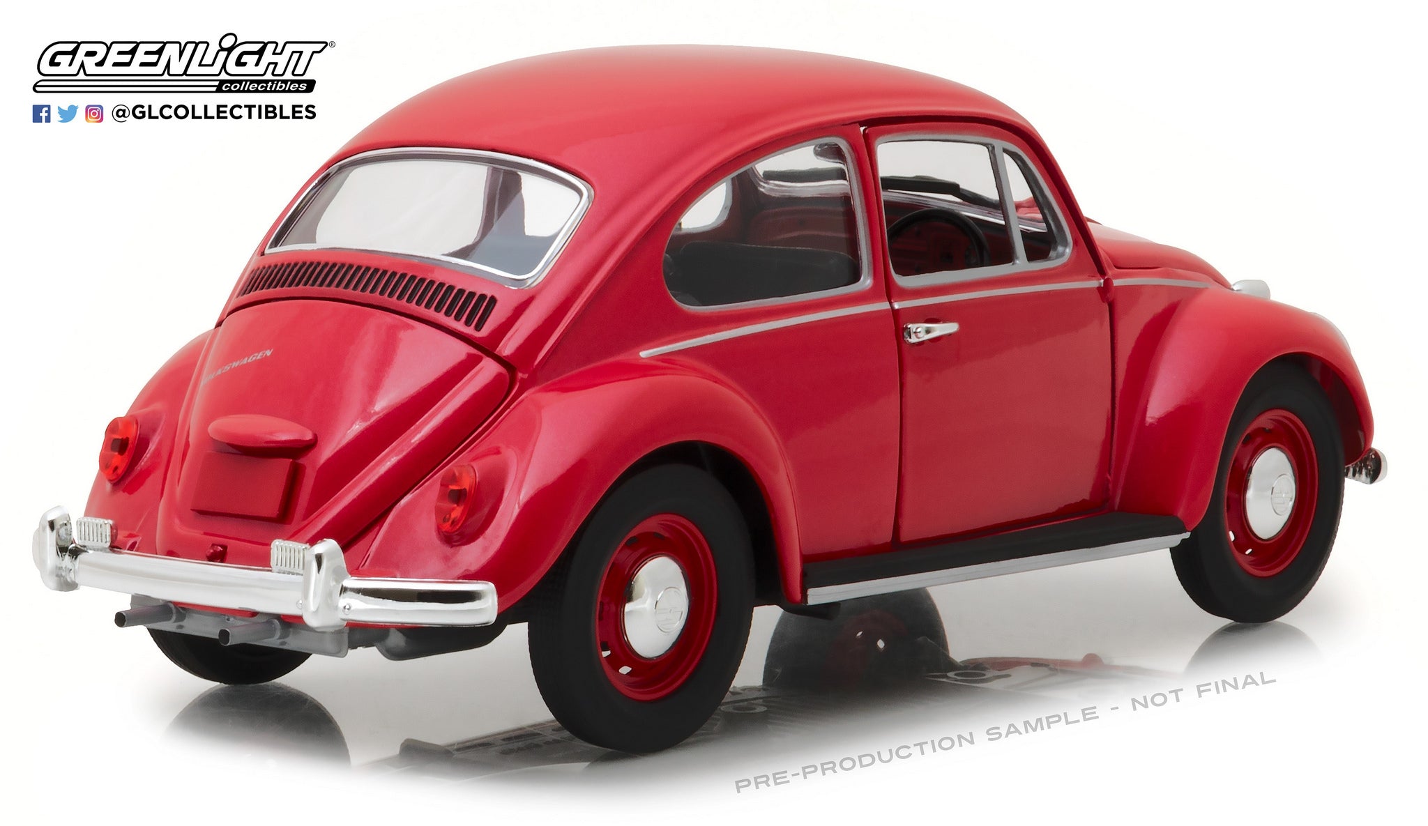 GreenLight 1/18 1967 Volkswagen Beetle Right-Hand Drive Candy Apple Red 13511