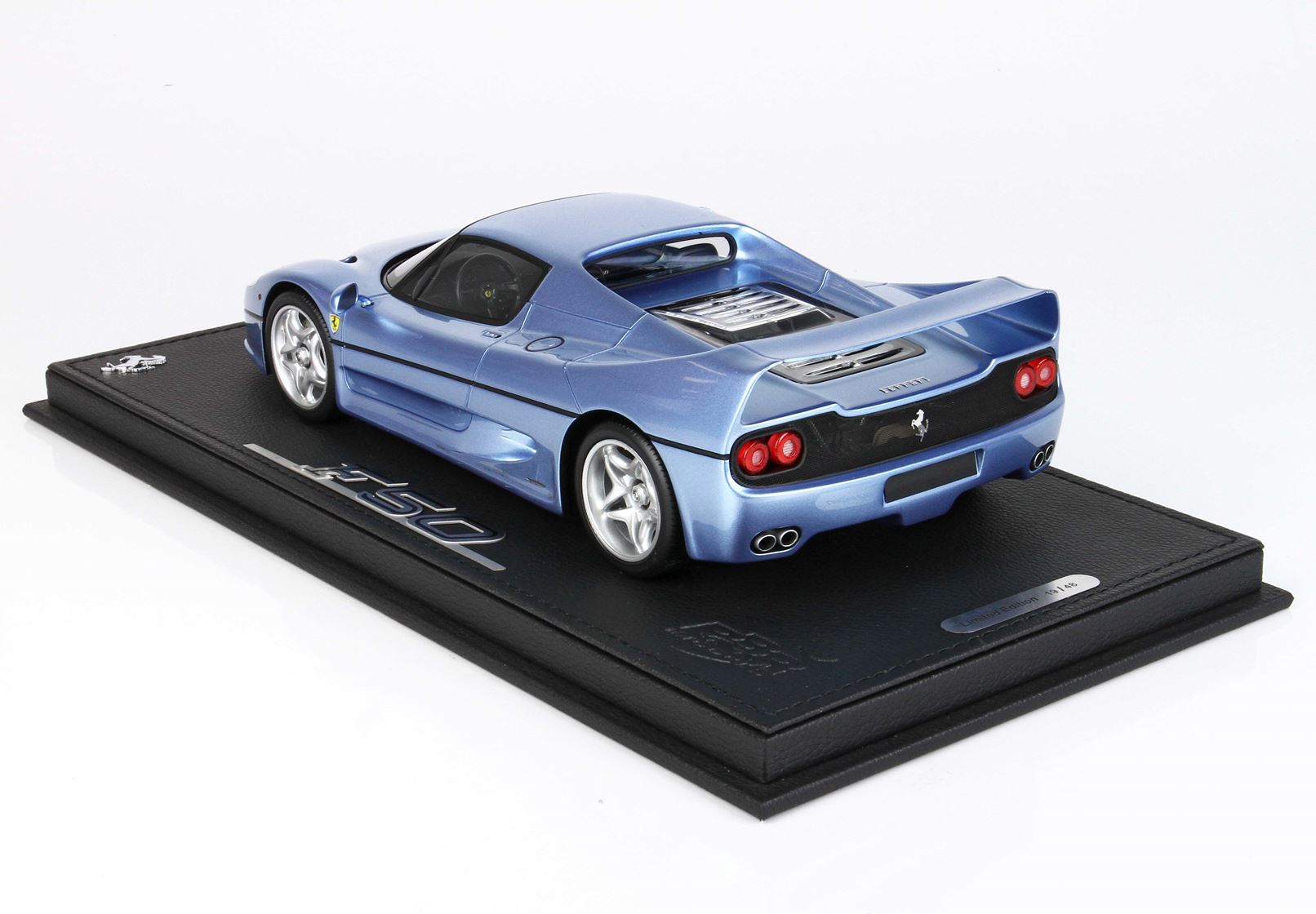 Ferrari F50 coupe - metallic light blue - 1:18