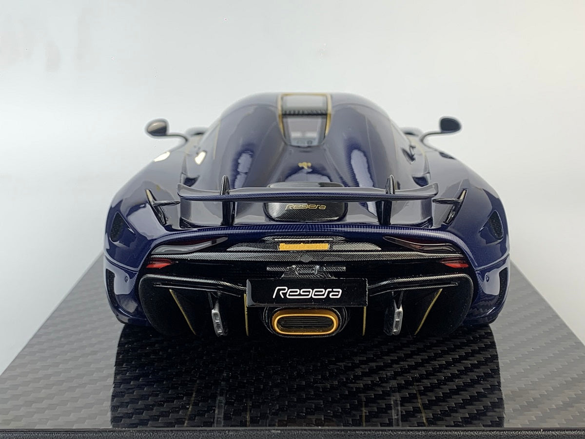 Frontiart 1:18 Koenigsegg Regera blue tinted carbon and gold wheels F079-152