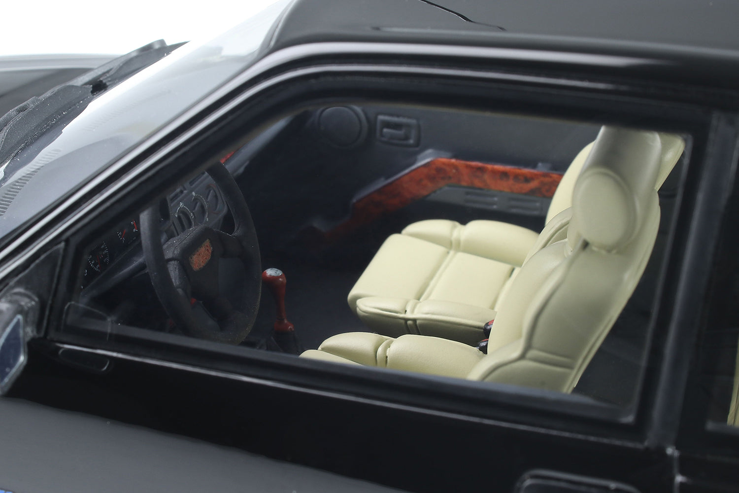 OTTO 1:18 1989 Peugeot 205 Dimma Design Black OT901