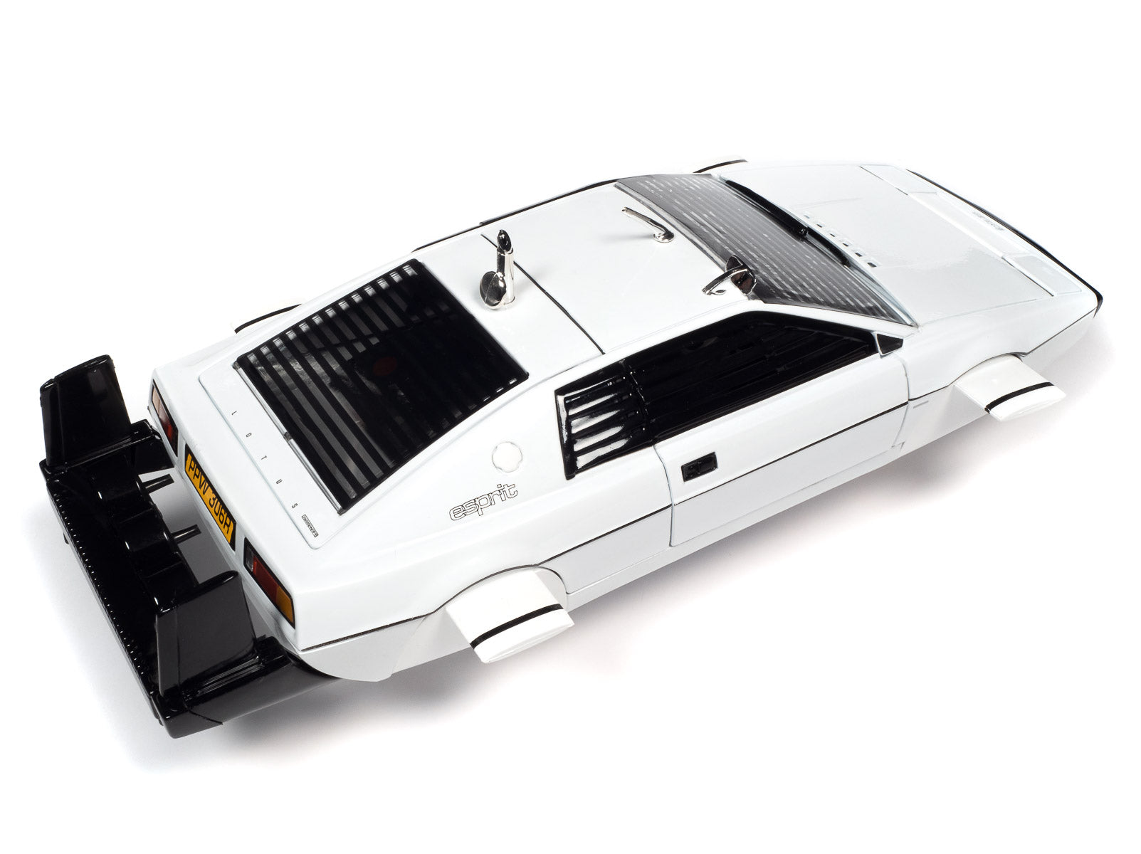 James Bond 1971 Lotus Espirit Series 1 (The Spy Who Loved Me) 1:18 Scale