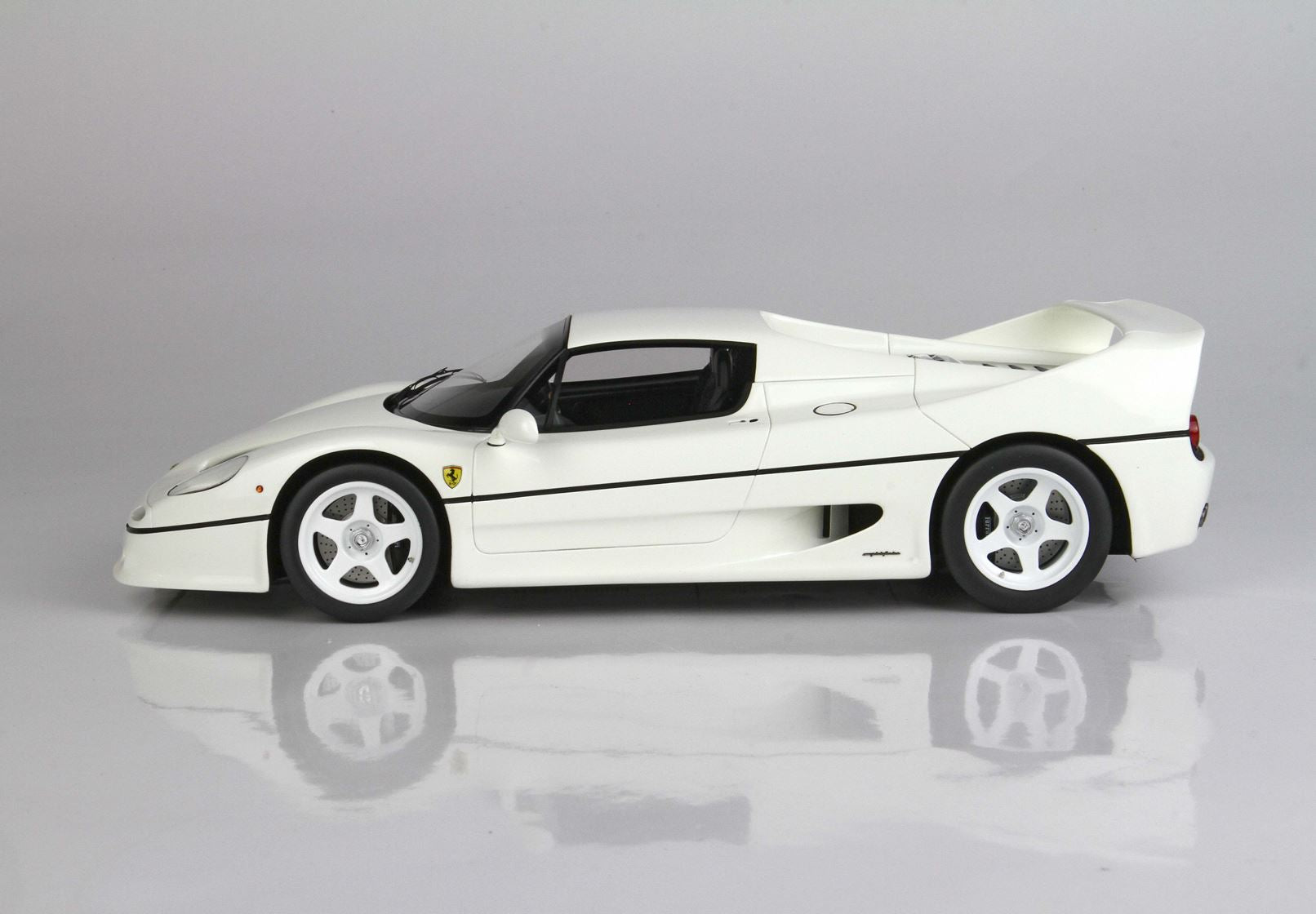 Ferrari F50 coupe - Avus White - 1:18