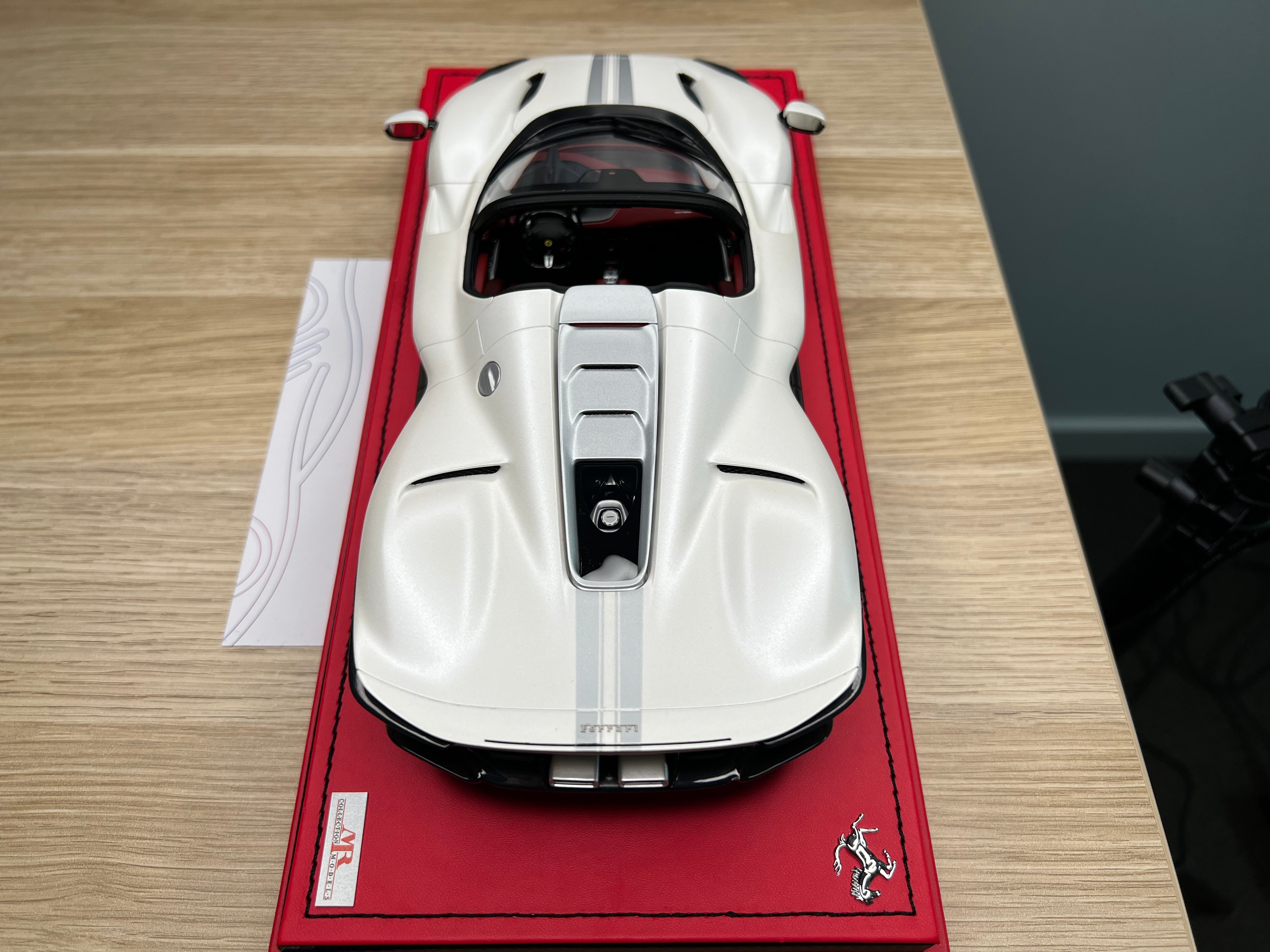 Ferrari Daytona SP3 Icona - Pearl White - 1:18