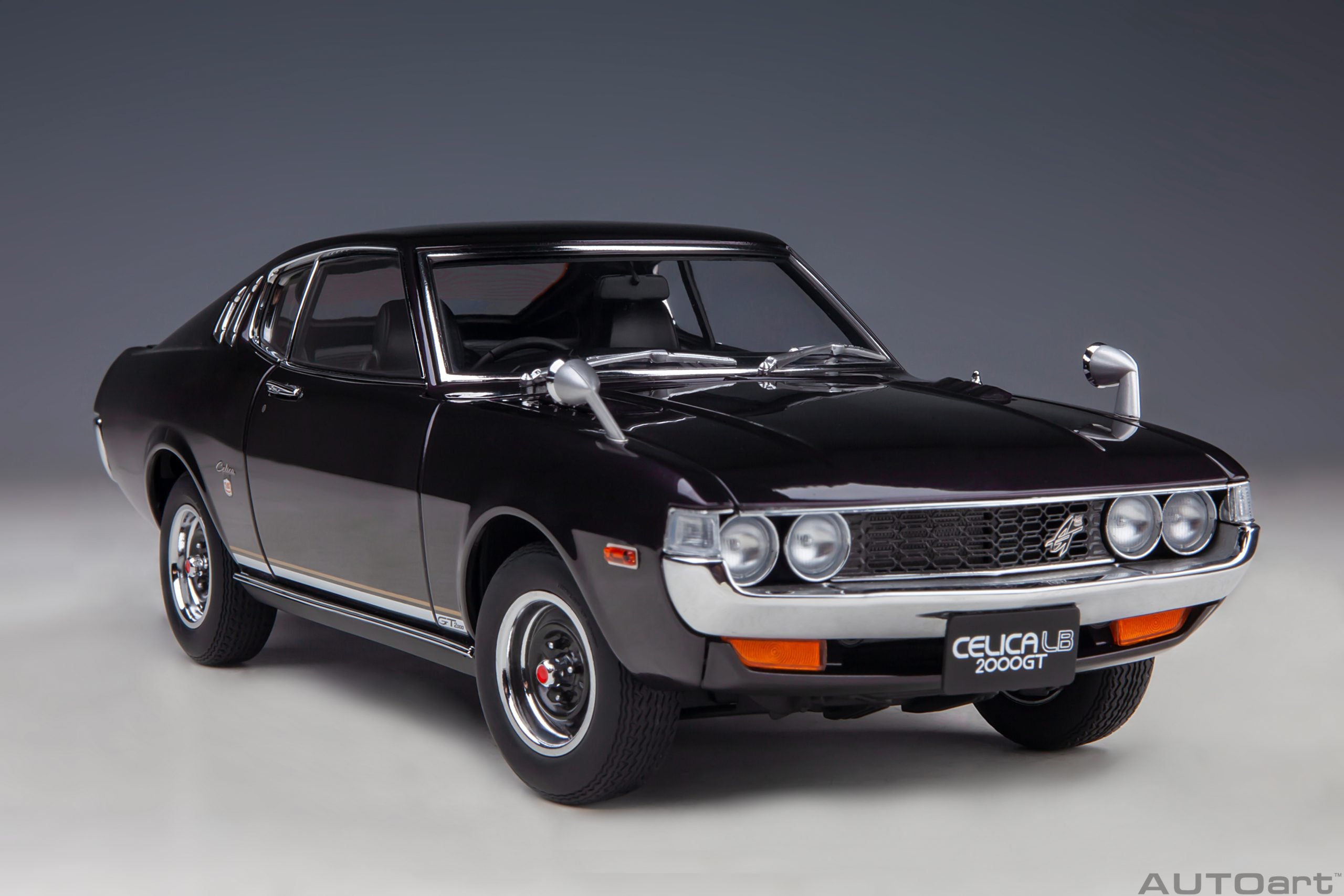 AUTOart 1:18 Toyota Celica Liftback 2000GT (RA25) 1973 (Dark Purple Metallic) 78769