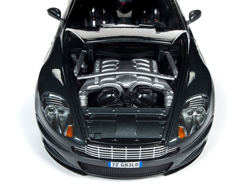 James Bond 007 Quantum of Solace Aston Martin DBS 1:18 Scale