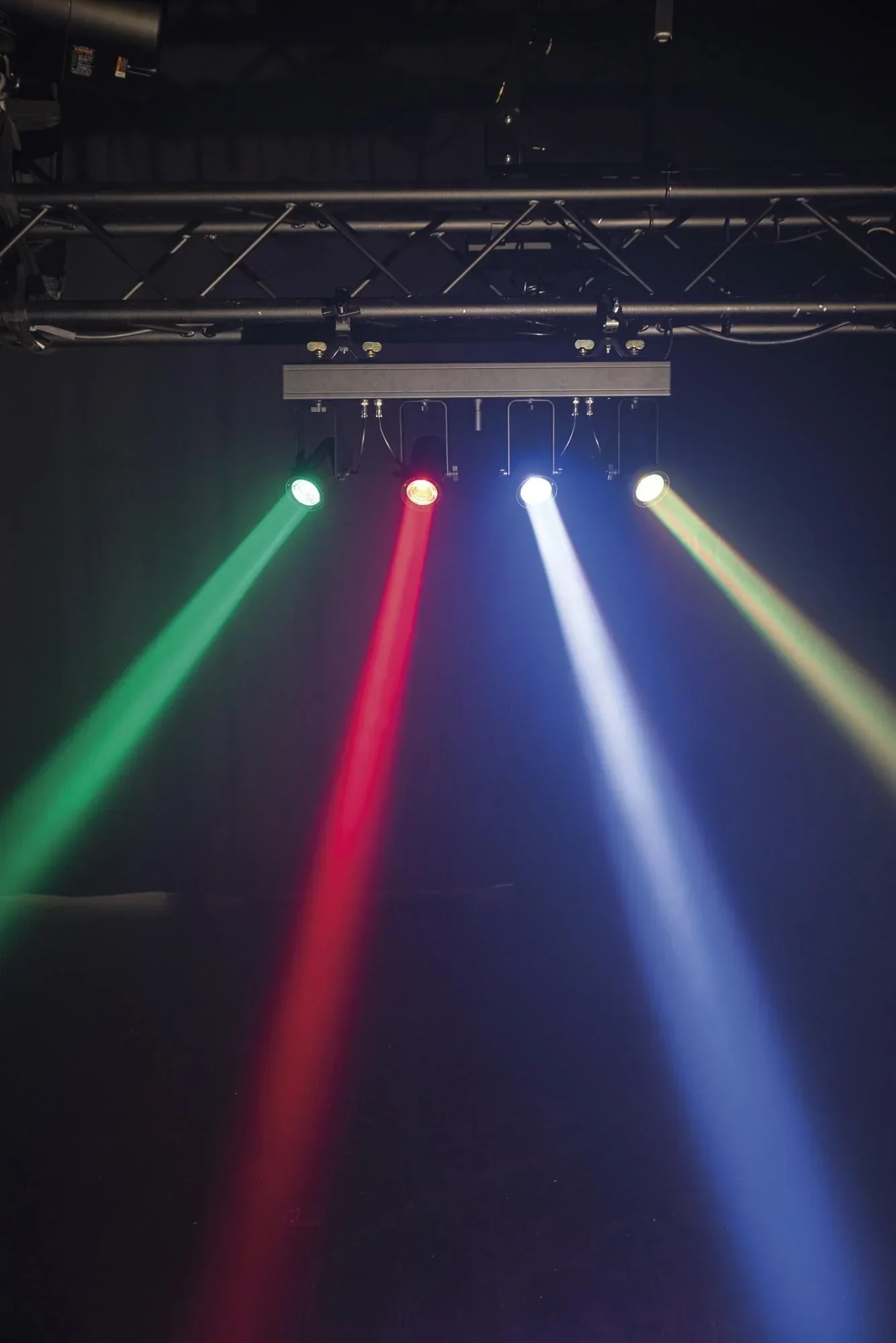 Showtec Pinspot Bar 4 RGBW LED Light Bar