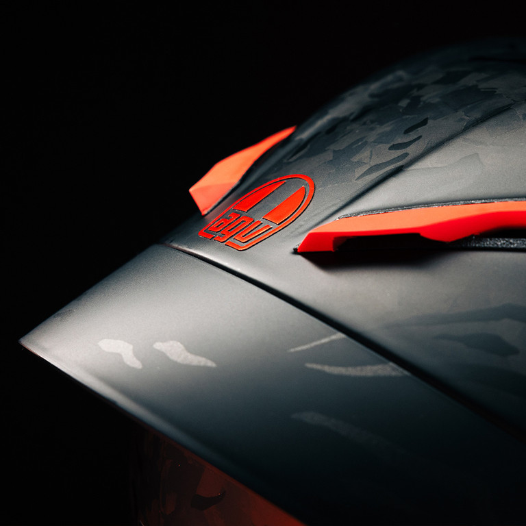 Legendary details