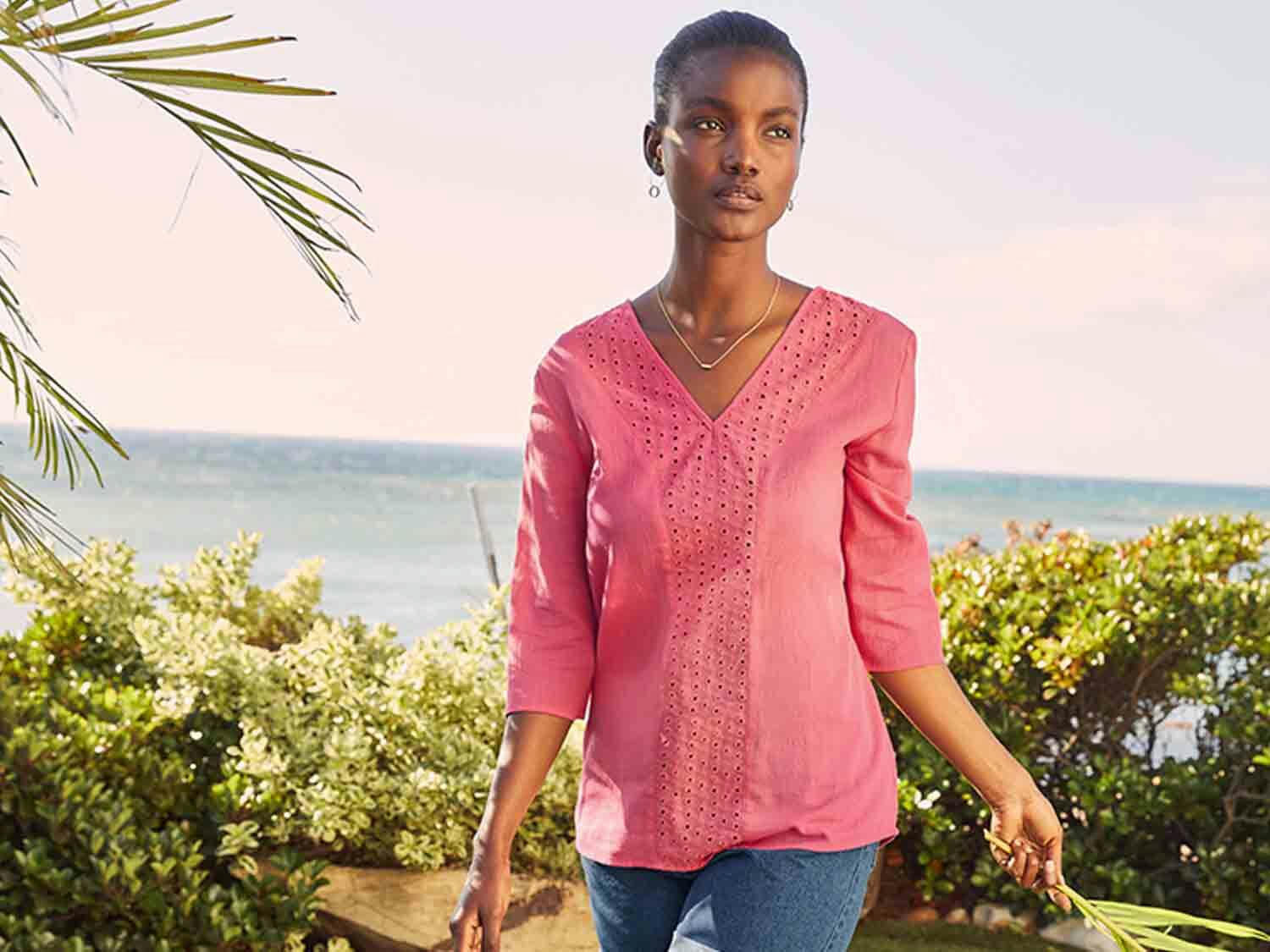 Blusa con escote de pico para mujer