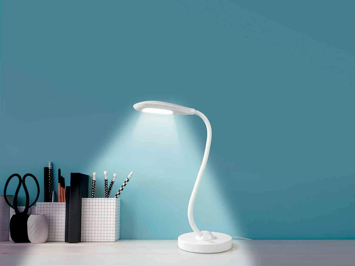 Lámpara LED de escritorio