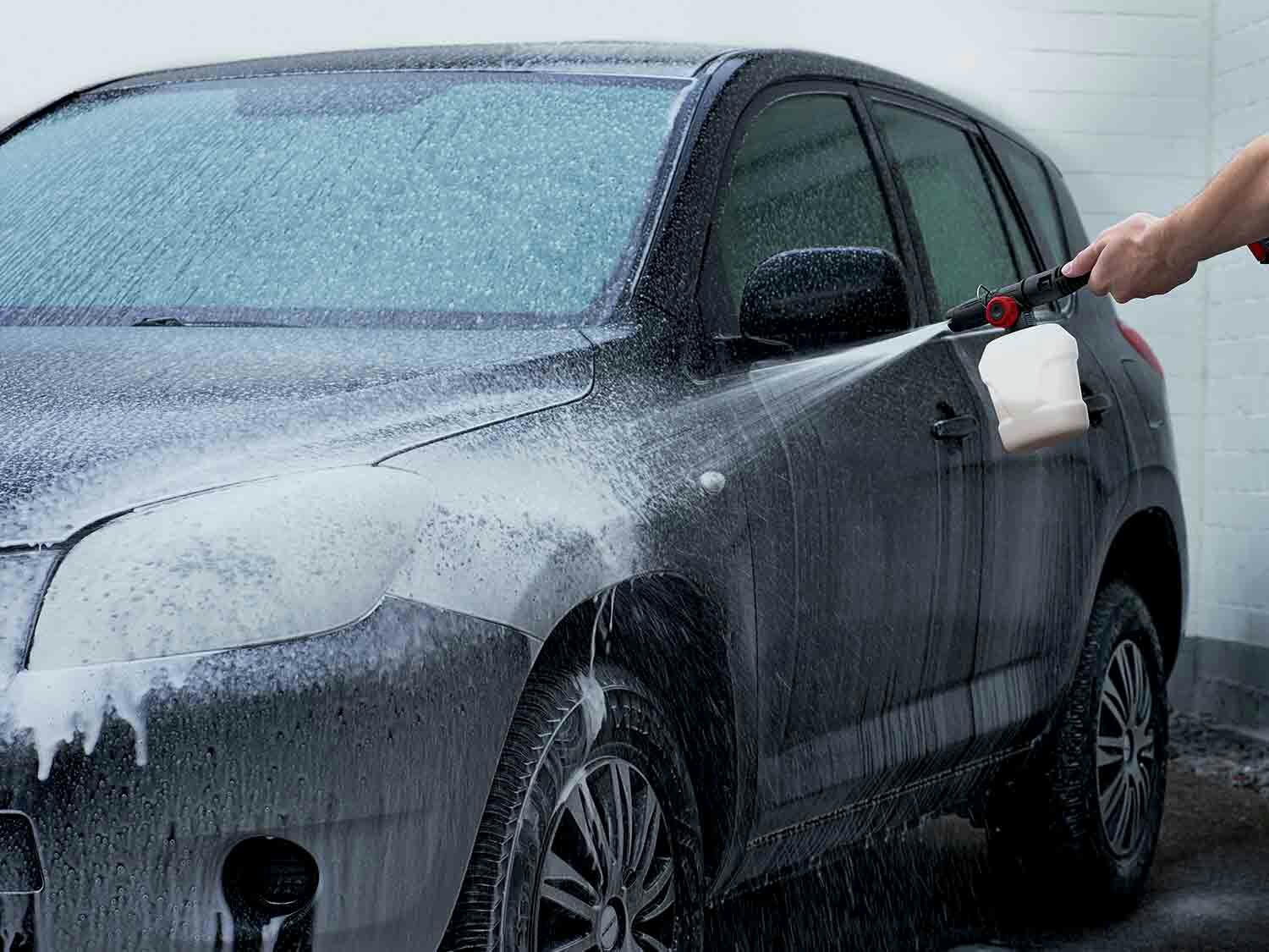 Set para limpiar el coche