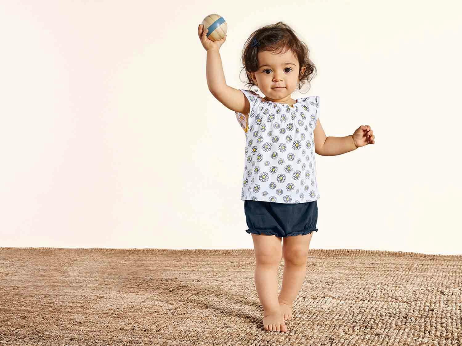 Conjunto de verano estampado para bebé