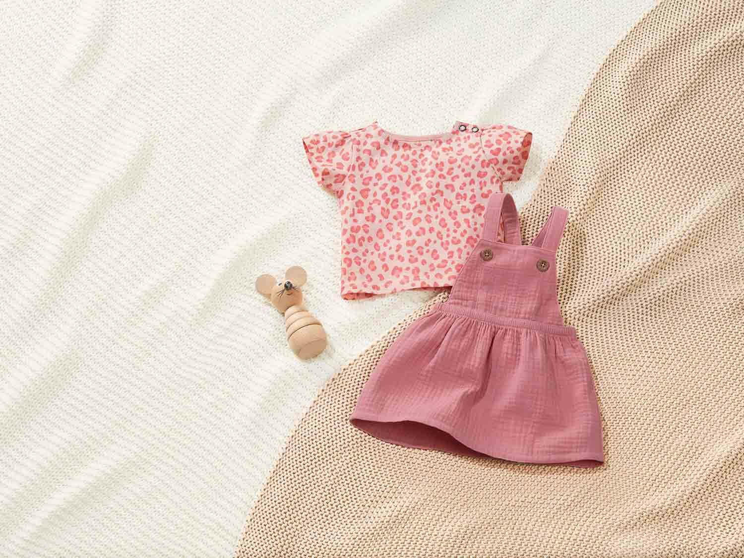 Conjunto rosa para bebé