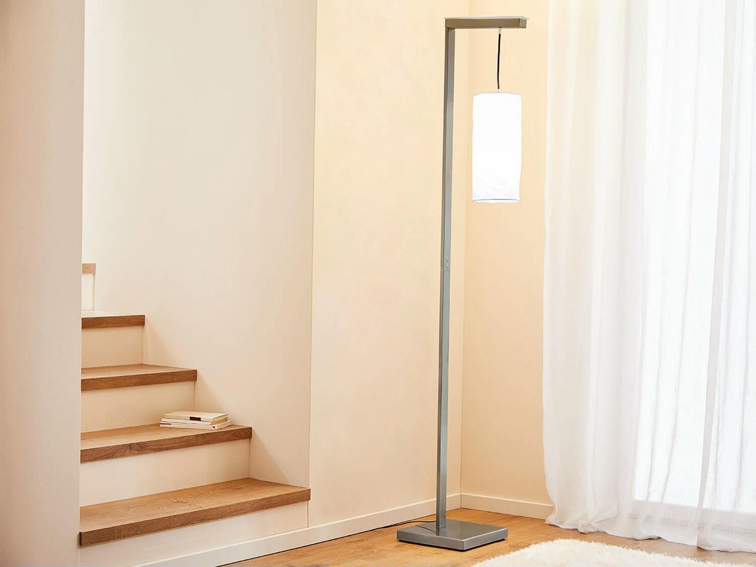 Lámpara LED de pie 23 W