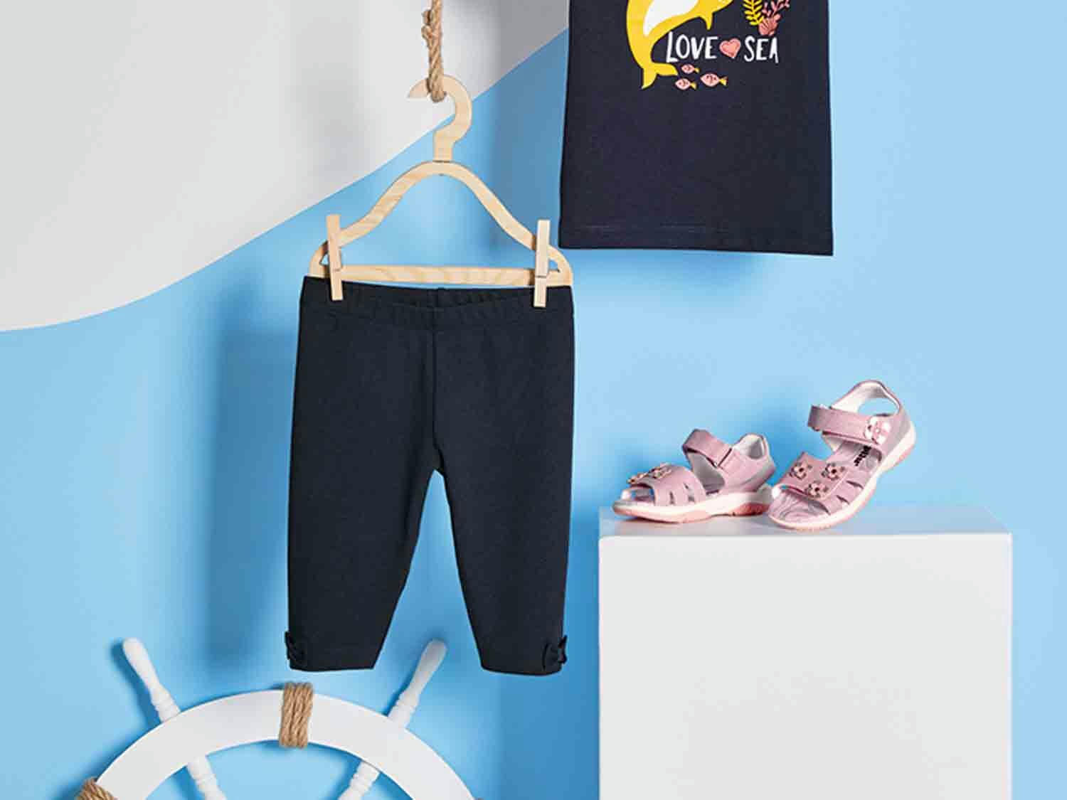 Sandalias rosas infantiles