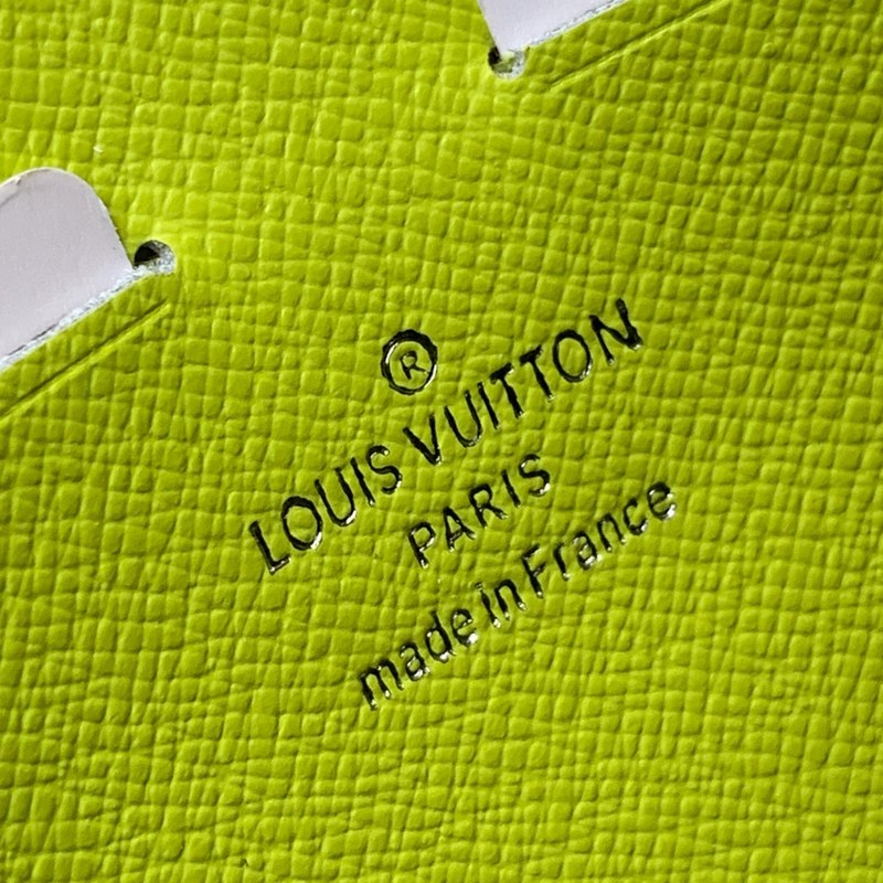 Louis Vuitton Pochette Voyage MM Yellow/White