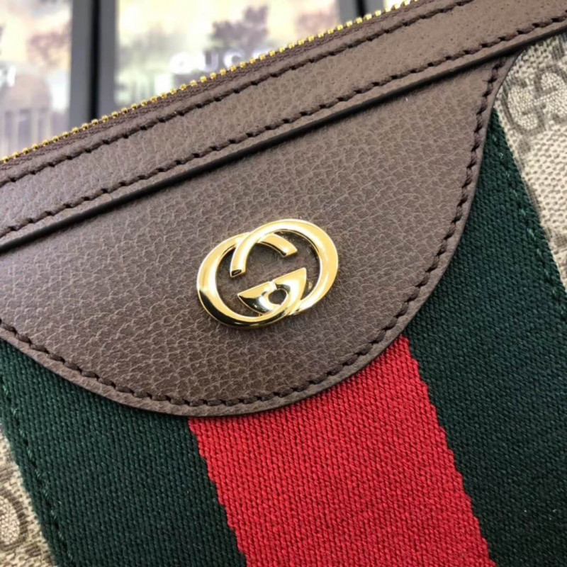 Gucci Gg Supreme Pouch