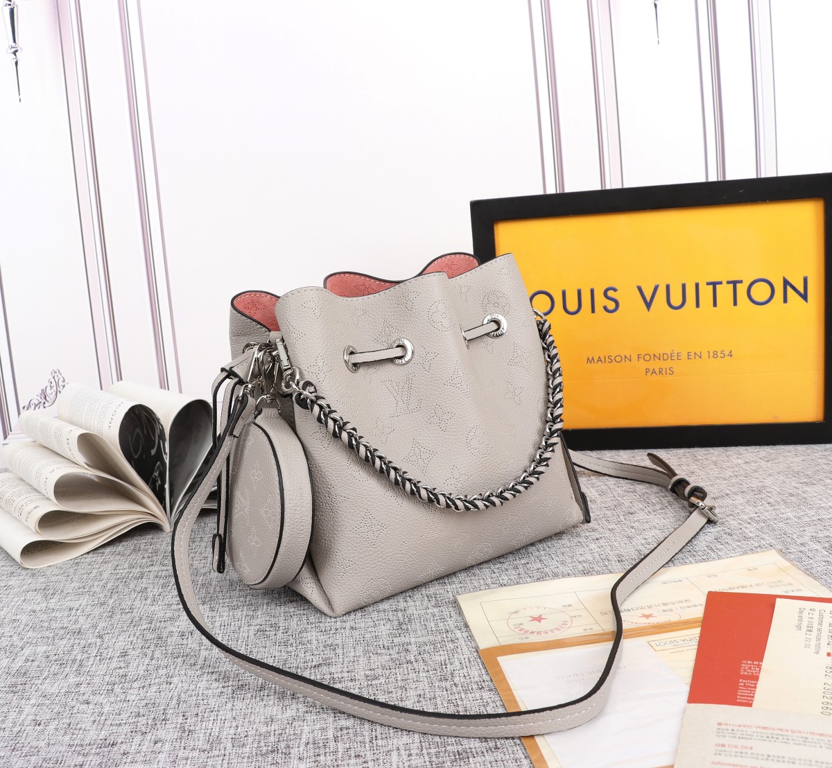 Louis Vuitton Bella Bucket Bag Black/Pink/Grey