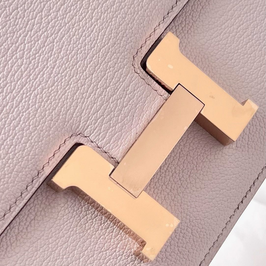 Hermes Constance 118 Mirror Bag In Mauve Pale Chevre Mysore Leather