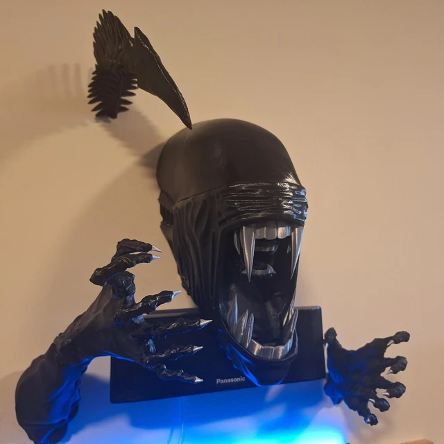 Alien Xenomorph Wall Art