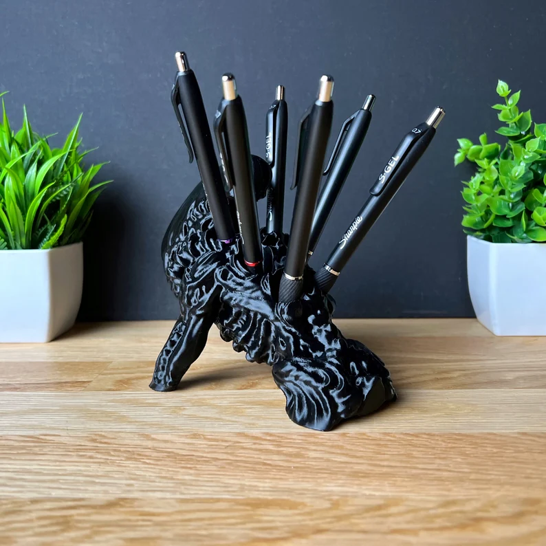 Alien Xenomorph Inspired Pen Holder