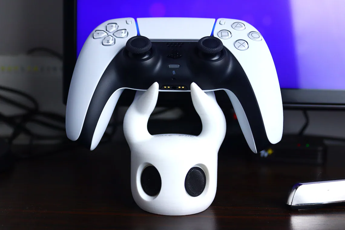 Hollow Knight Stand for All Controllers