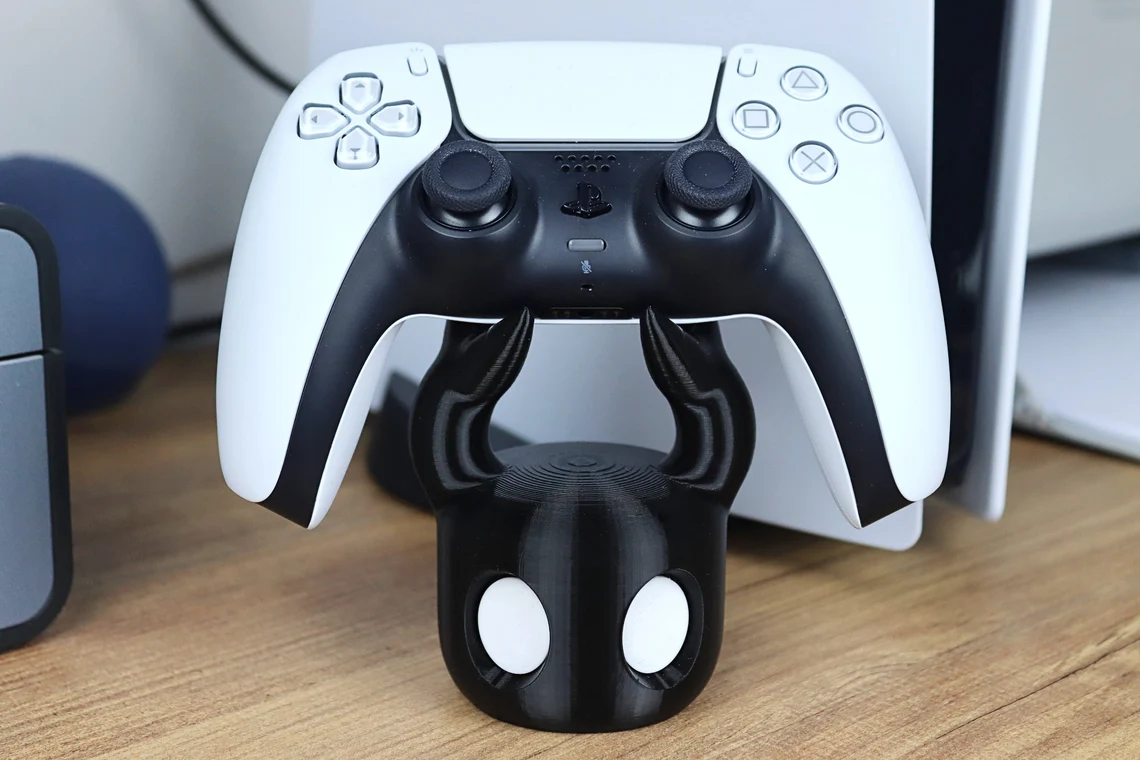 Hollow Knight Stand for All Controllers