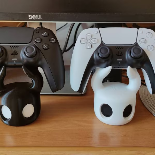 Hollow Knight Stand for All Controllers