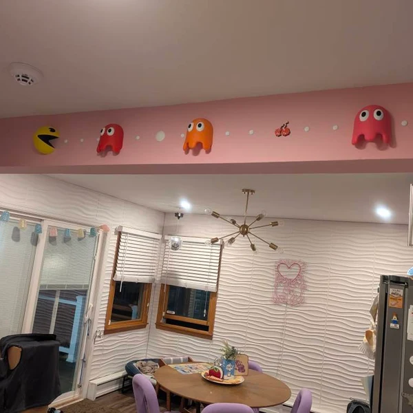 Retro Game Pac Man Arcade Wall Decor