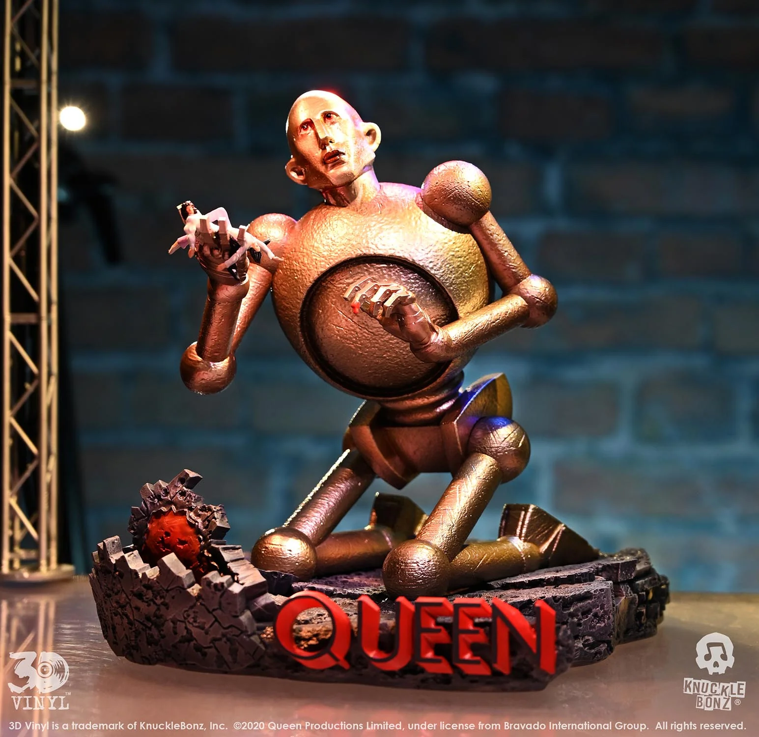 Queen Frank the Robot Statue