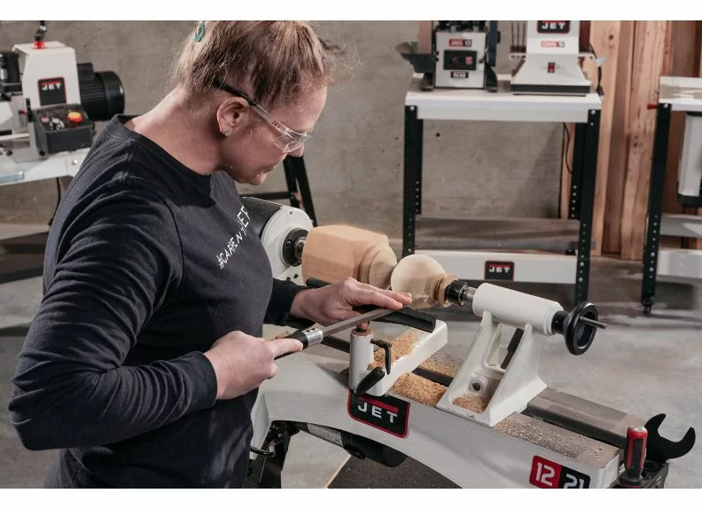 JET JWL-1221VS 12'' x 21'' Variable Speed Wood Lathe