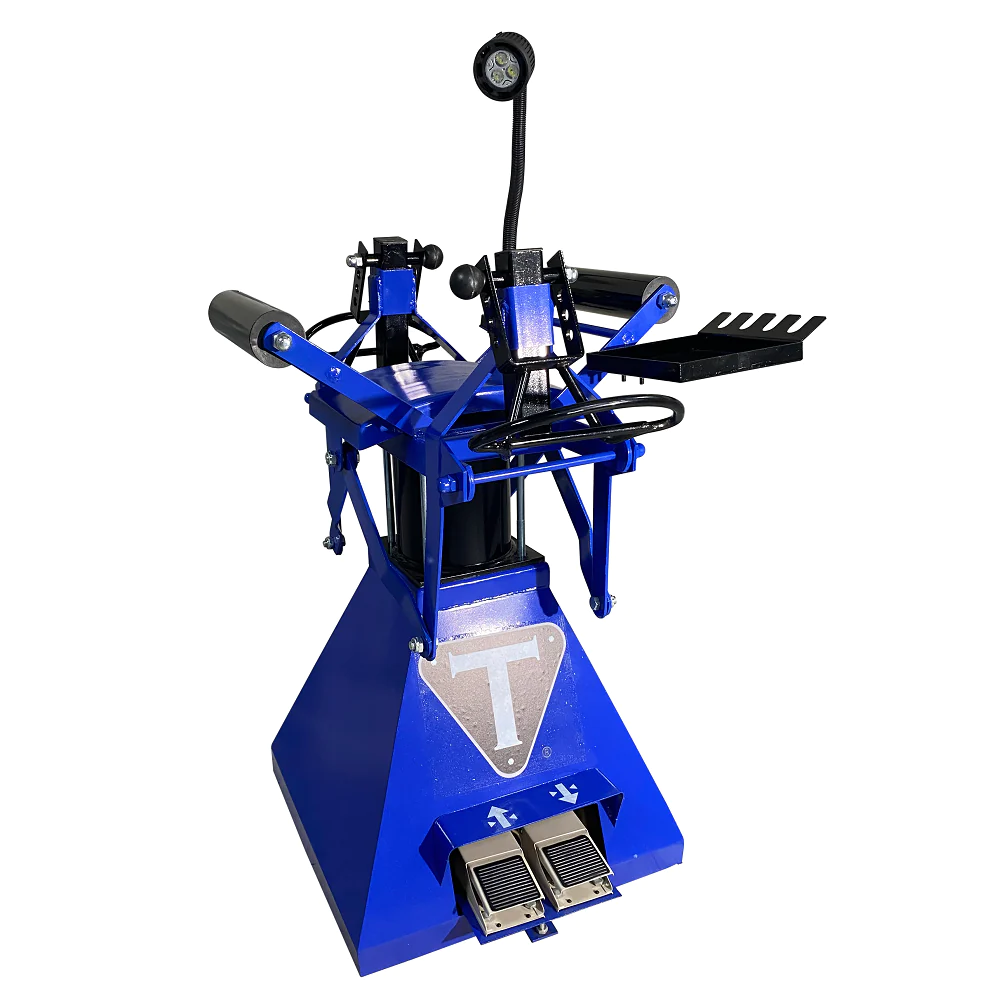 Triumph TS-850 Pneumatic Tire Spreader with Stand