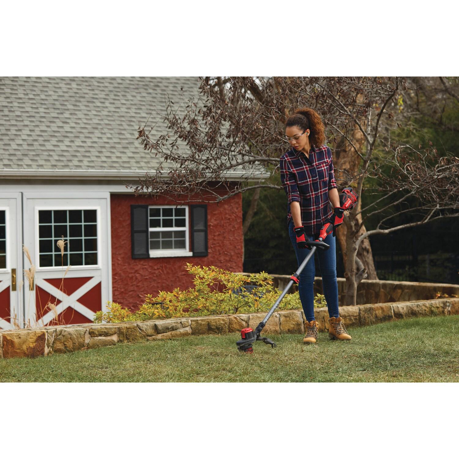 CRAFTSMAN V20 20-volt Max Cordless Battery String Trimmer and Leaf Blower Combo Kit (Battery and Charger Included)