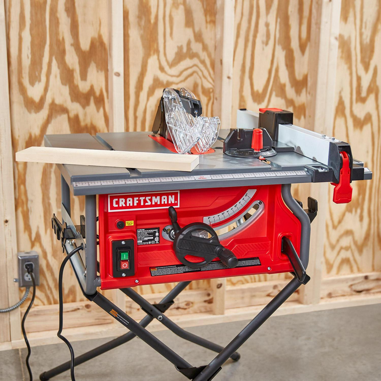 CRAFTSMAN 10-in 15-Amp Portable Jobsite Table Saw with Folding Stand