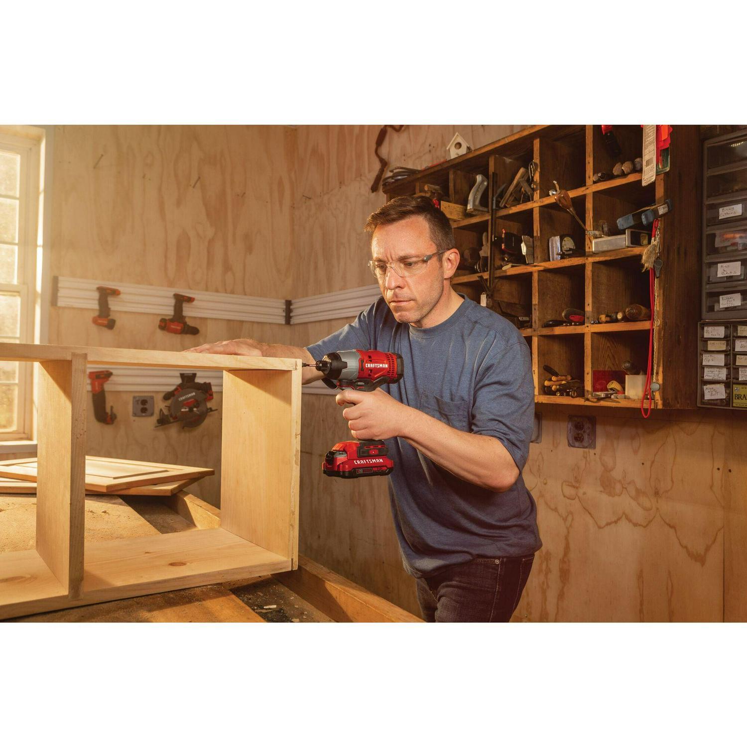 CRAFTSMAN V20 20-volt Max Cordless Impact Driver (2-Batteries Included, Charger Included)