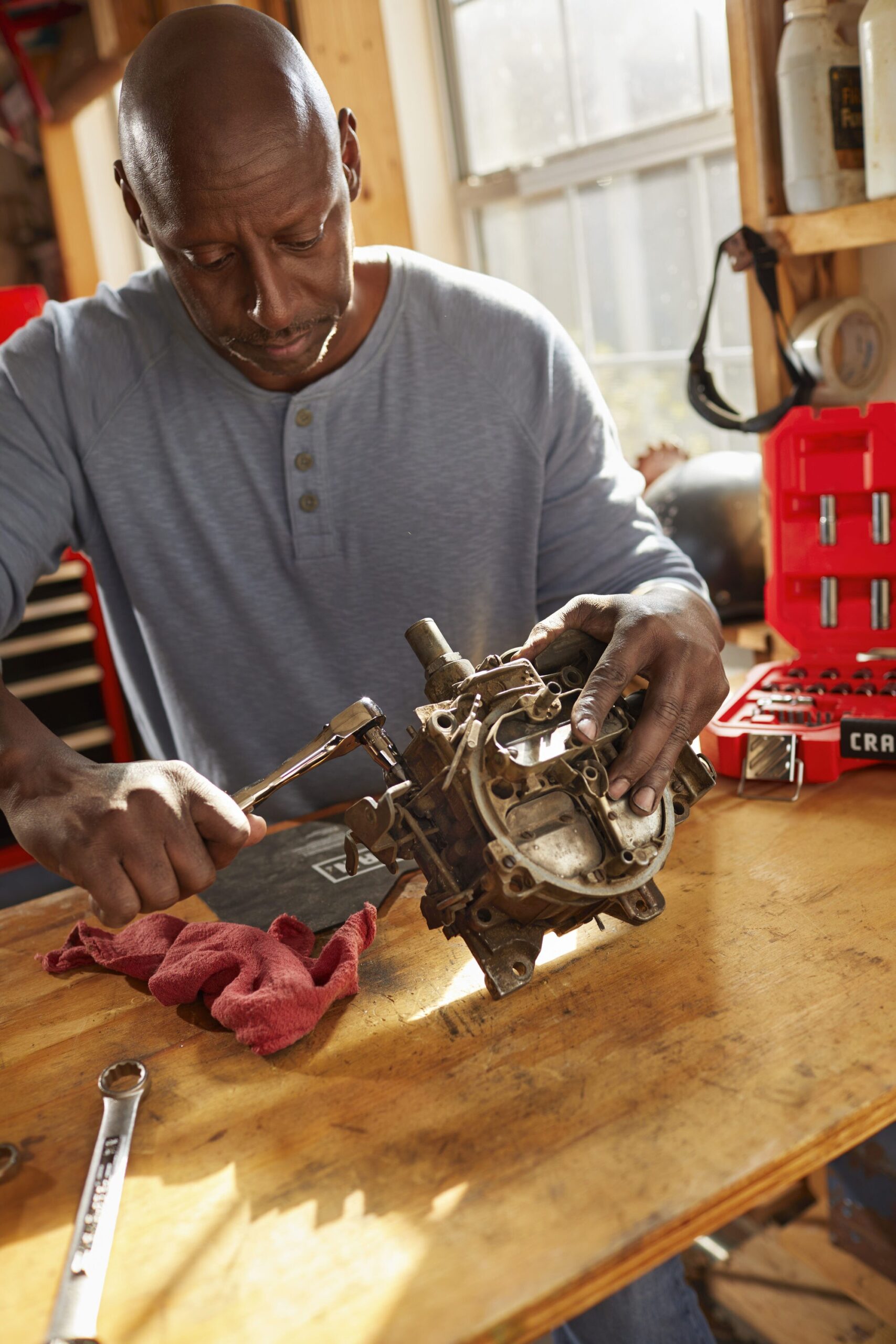 CRAFTSMAN 51-Piece Standard (SAE) and Metric Combination Gunmetal Chrome Mechanics Tool Set with Hard Case