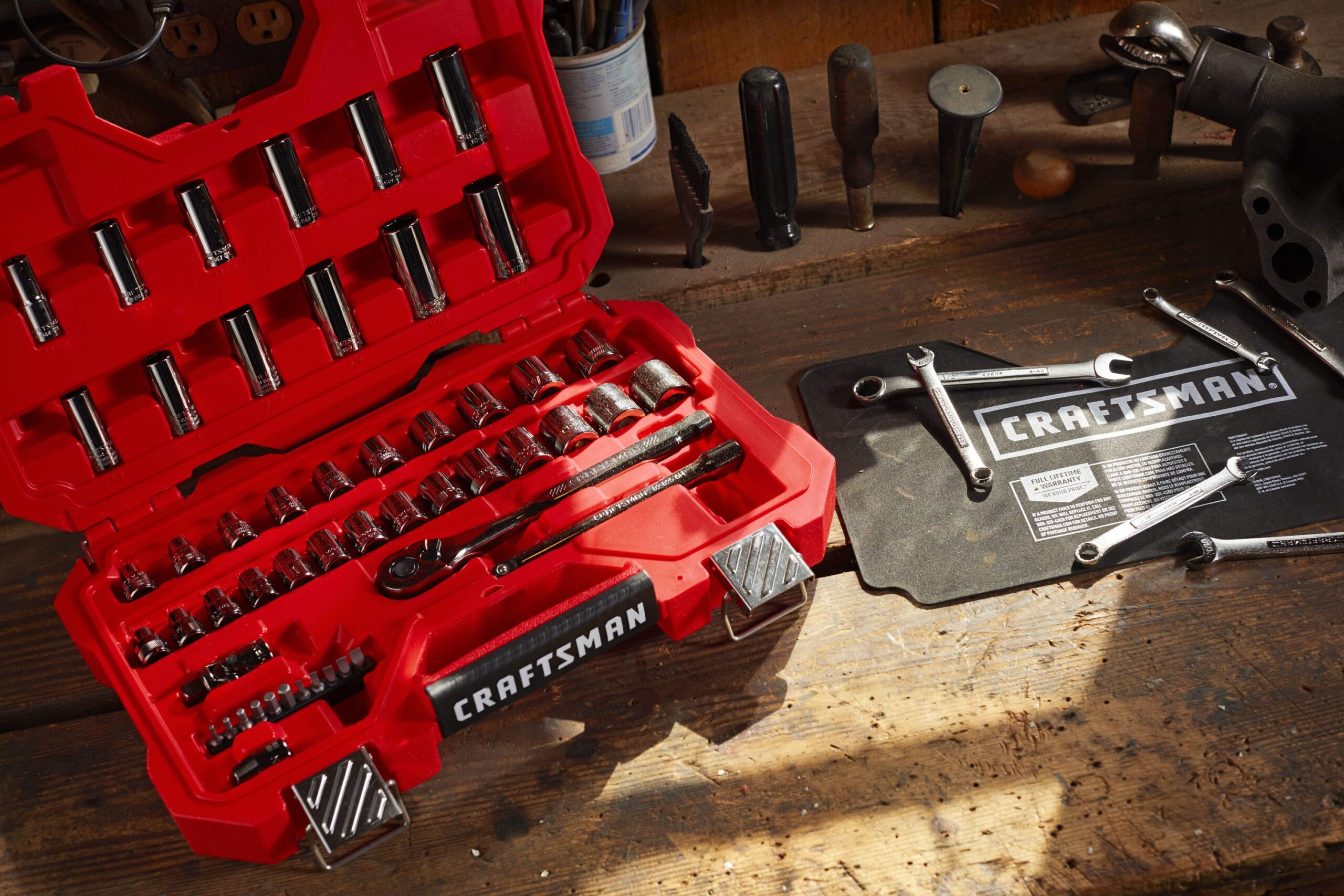 CRAFTSMAN 51-Piece Standard (SAE) and Metric Combination Gunmetal Chrome Mechanics Tool Set with Hard Case