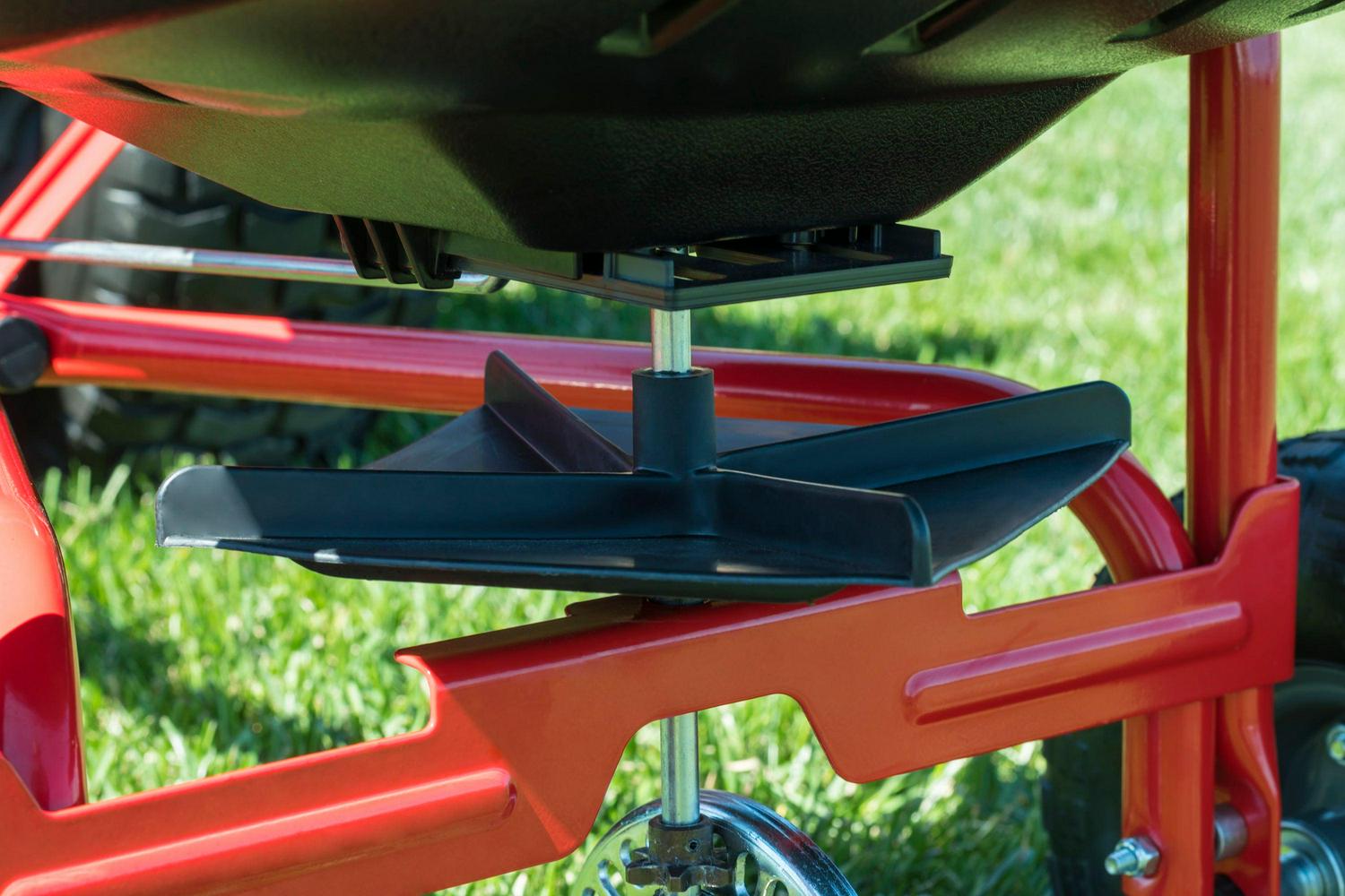 CRAFTSMAN 110-lb Capacity Broadcast Tow-Behind Spreader