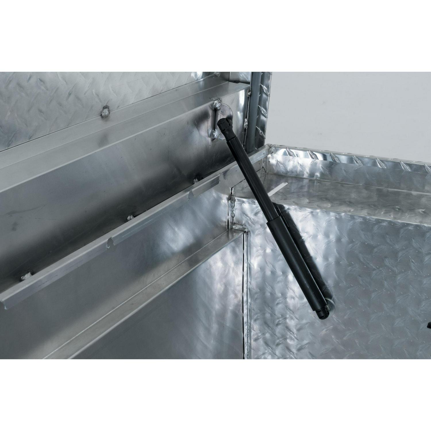 CRAFTSMAN 71.3-in x 19.5-in x 17.2-in Silver Aluminum Crossover Truck Tool Box