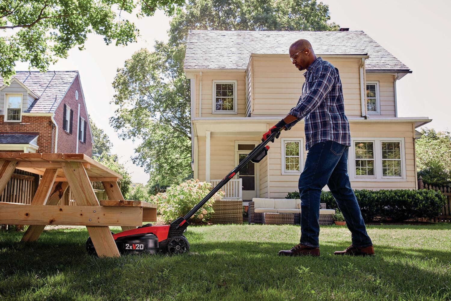 CRAFTSMAN V20 20-volt Max 20-in Cordless Push Lawn Mower 5 Ah (Battery and Charger Included)