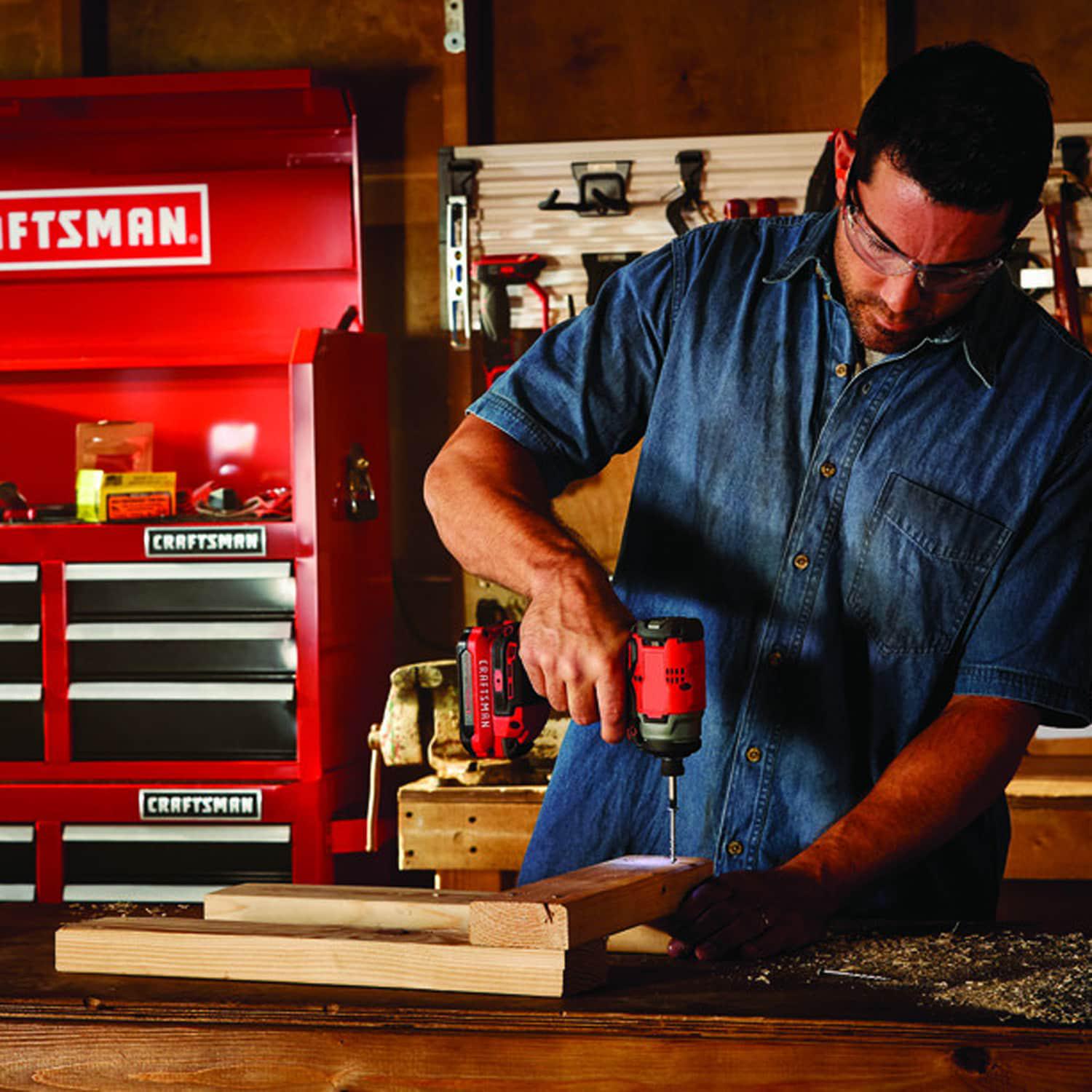 CRAFTSMAN V20 20-volt Max Brushless Cordless Impact Driver (1-Battery Included, Charger Included and Soft Bag included)
