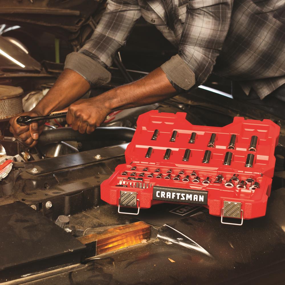CRAFTSMAN 51-Piece Standard (SAE) and Metric Combination Gunmetal Chrome Mechanics Tool Set with Hard Case