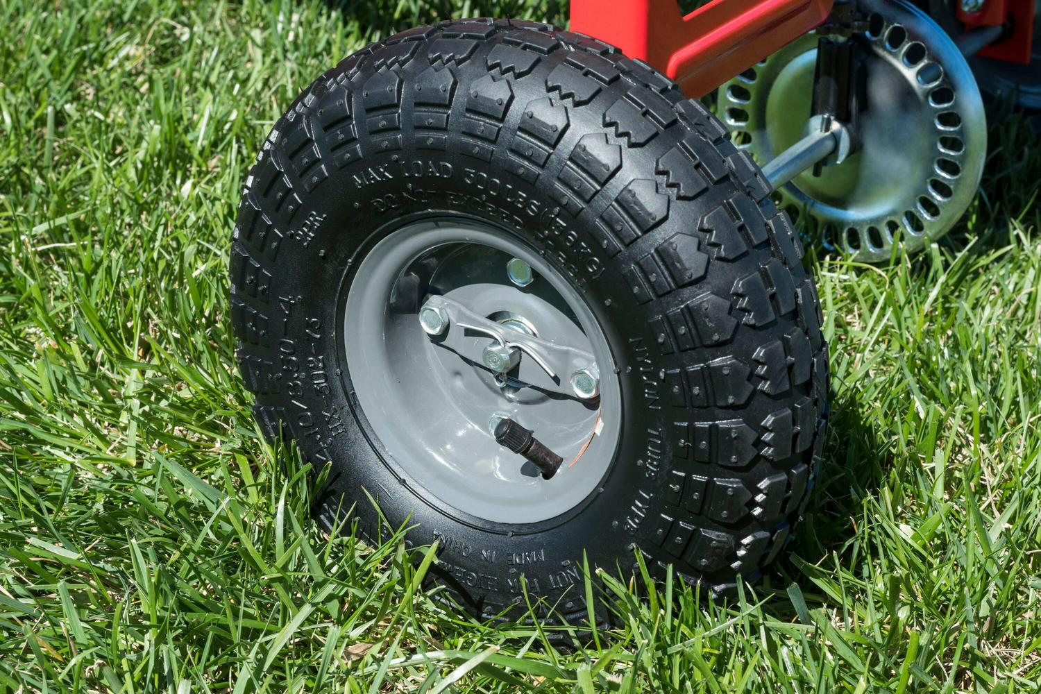 CRAFTSMAN 110-lb Capacity Broadcast Tow-Behind Spreader