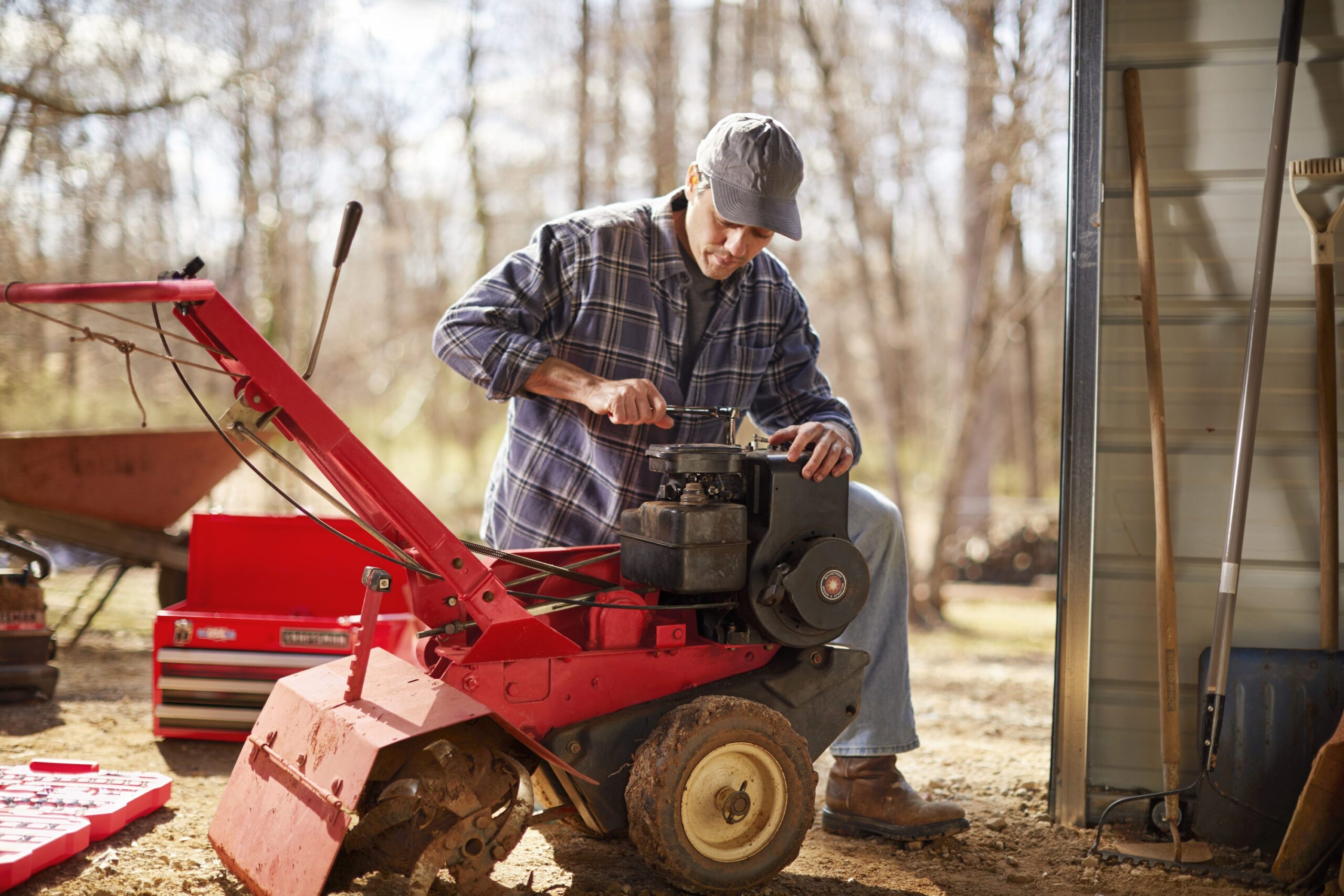 CRAFTSMAN 81-Piece Standard (SAE) and Metric Combination Gunmetal Chrome Mechanics Tool Set with Hard Case