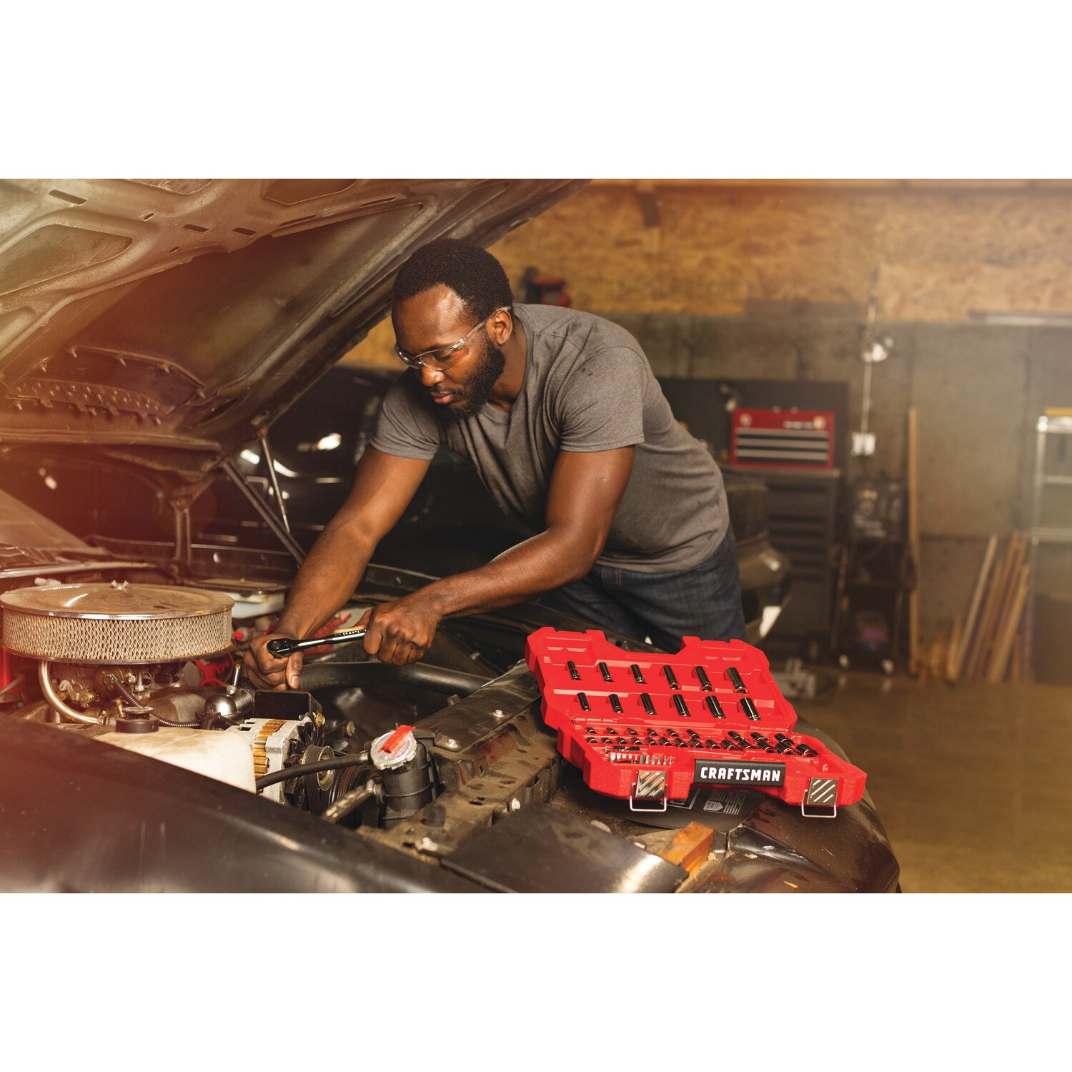 CRAFTSMAN 51-Piece Standard (SAE) and Metric Combination Gunmetal Chrome Mechanics Tool Set with Hard Case