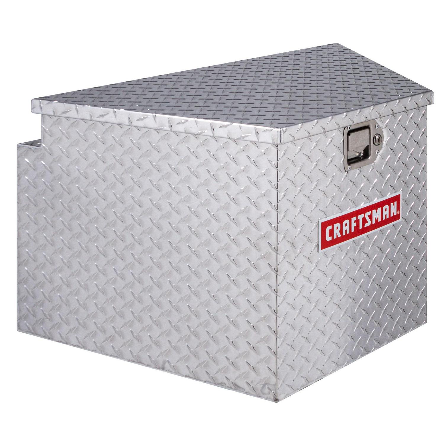 CRAFTSMAN 18.34-in x 19.02-in x 33.64-in Silver Aluminum Chest Truck Tool Box