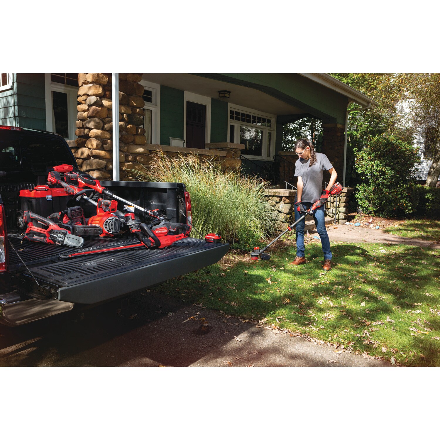 CRAFTSMAN V20 20-volt Max 350-CFM 100-MPH Battery Handheld Leaf Blower (Battery Included and Charger Not Included)